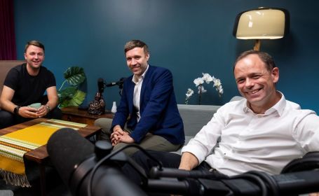 Amedia gir lydgave til alle +Alt-abonnenter