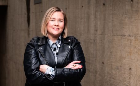 – Unge logger seg på lokale nyheter
