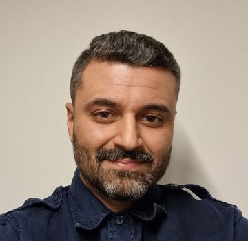 Backend-utvikler Rahil Hussain